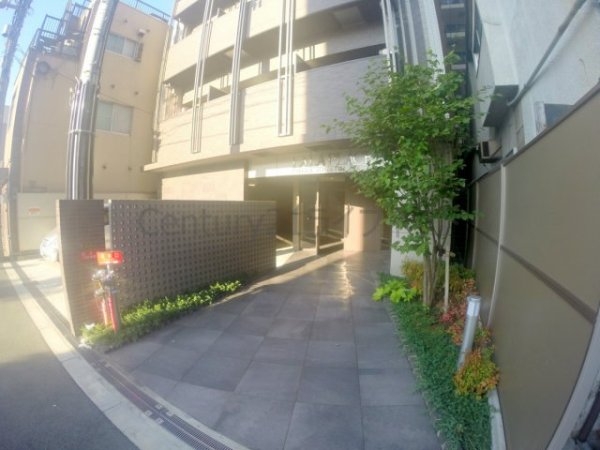 ララプレイス梅田東シェスタ