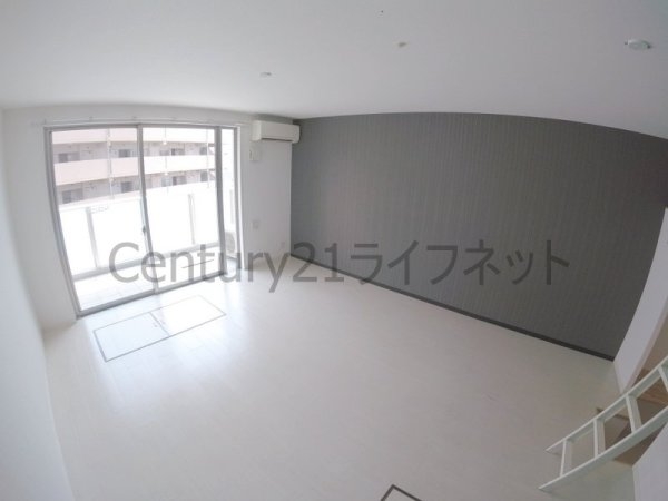 NORTHVILLAGEBIRTHPLACE本館