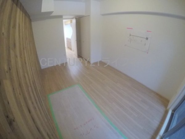 セレニテ江坂ミラク