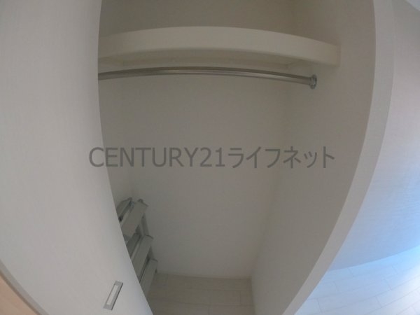 セレニテ江坂グランデ