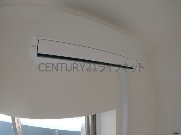 セレニテ江坂グランデ