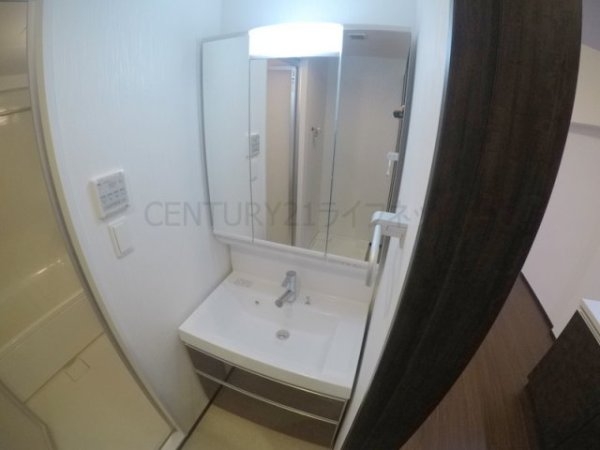 プレジオ江坂ルージュ