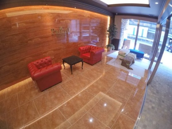 プレジオ江坂ルージュ