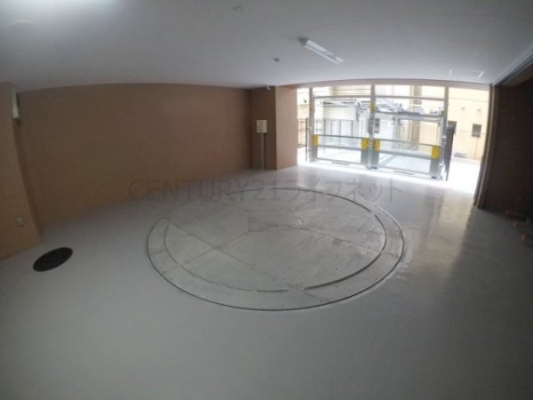 プレジオ江坂ルージュ