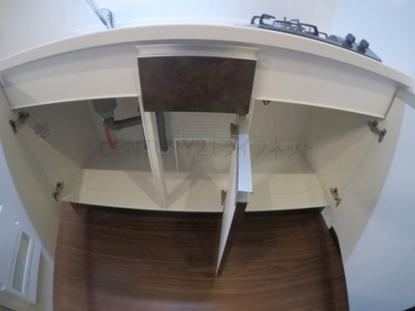 プレジオ江坂ルージュ