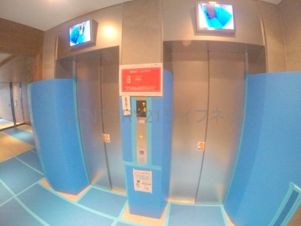 ザミューチュアル江坂