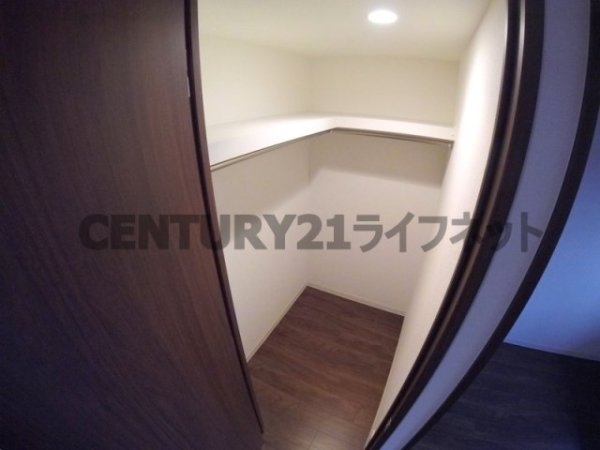 アプリーレ中之島