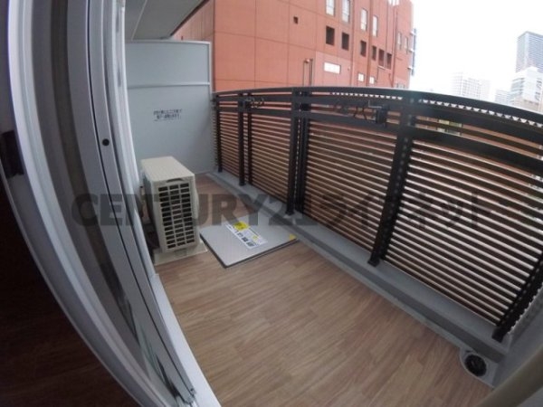 アプリーレ中之島