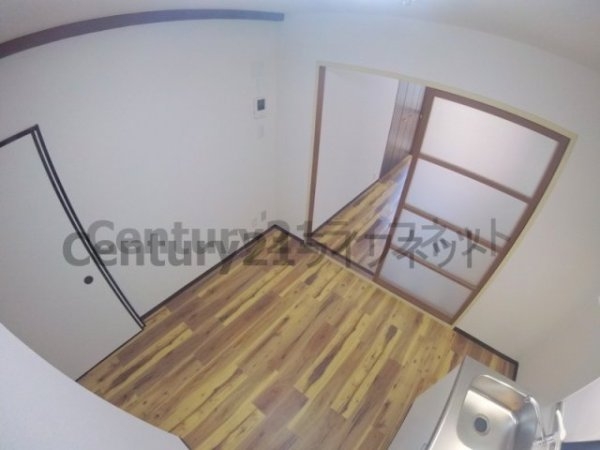 レクシア西中島3