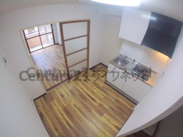 レクシア西中島3