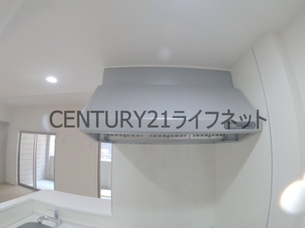 フジマン南森町