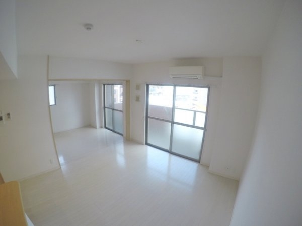 エムズレジデンスうめきた