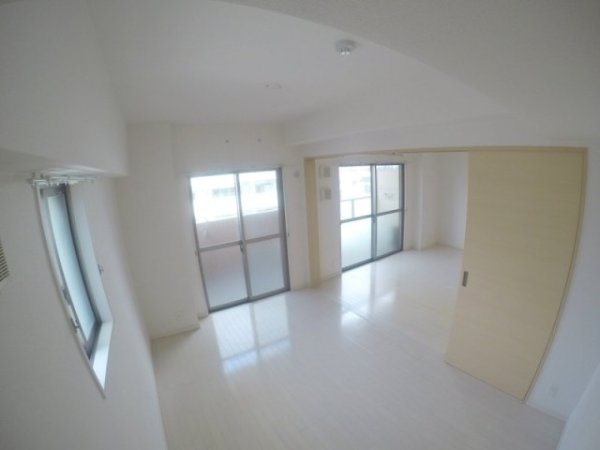 エムズレジデンスうめきた