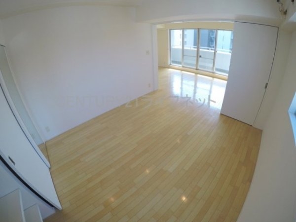 レジディア江坂