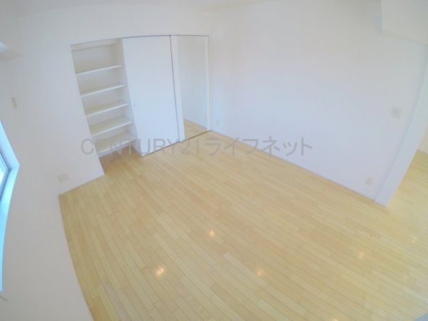 レジディア江坂