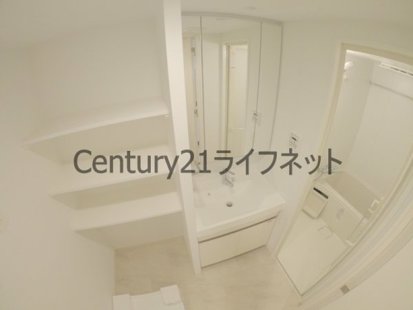 コンフォリアリヴ南森町Q