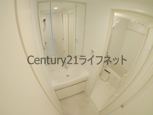 コンフォリアリヴ南森町Q