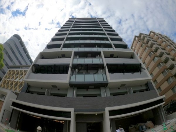 コンフォリアリヴ南森町Q