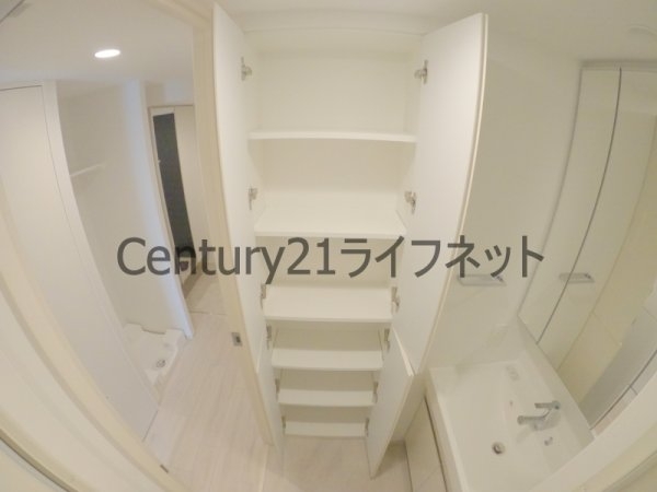 コンフォリアリヴ南森町Q