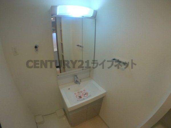 エス・キュート梅田中崎町