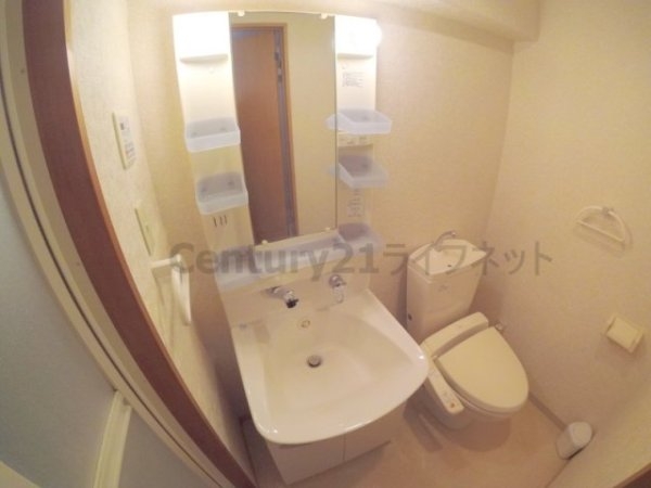 アーデン新大阪