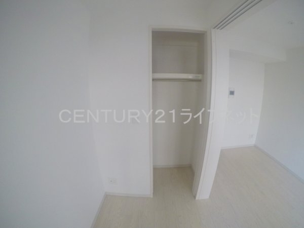 アドバンス江坂東デパール