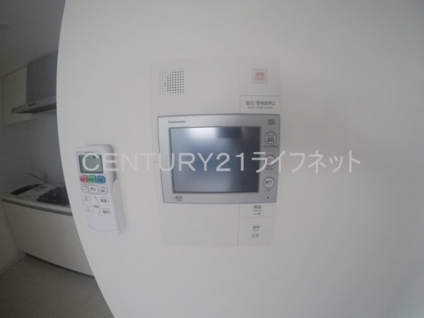 アドバンス江坂東デパール