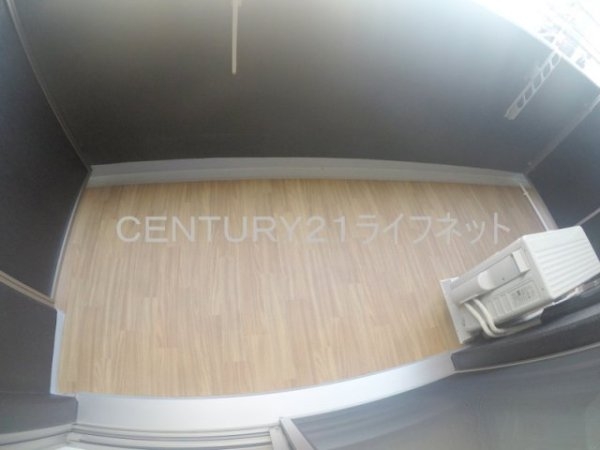 アドバンス江坂東デパール