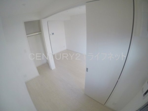 アドバンス江坂東デパール