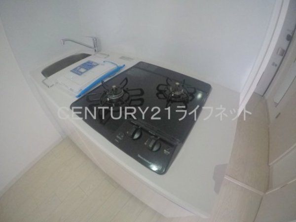 アドバンス江坂東デパール