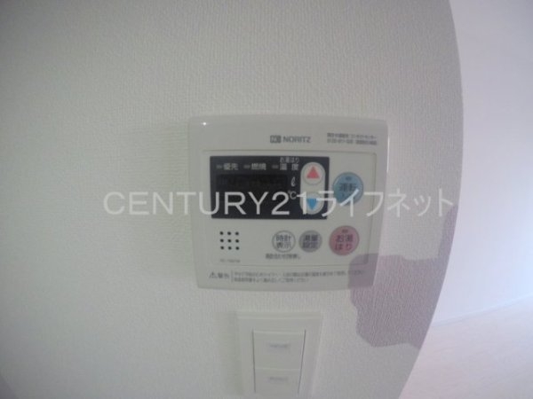 アドバンス江坂東デパール