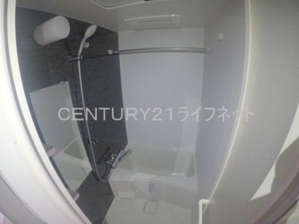 アドバンス江坂東デパール