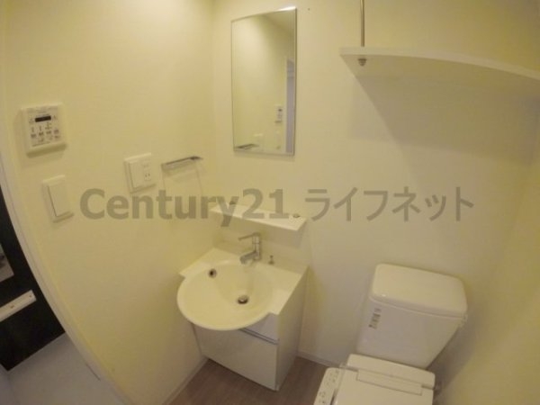 大阪市淀川区東三国３丁目のマンション