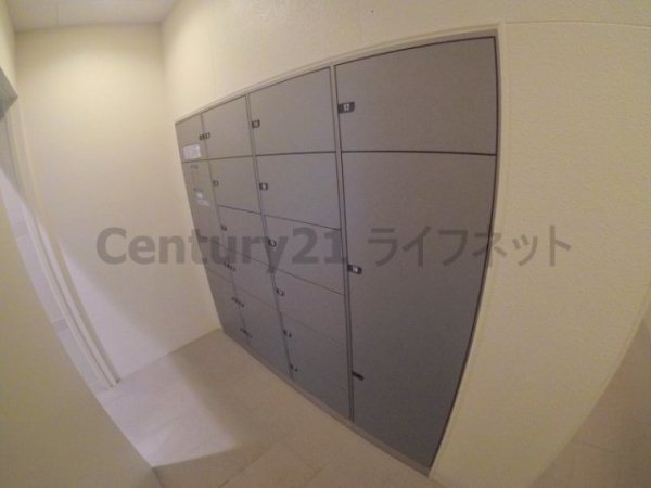 大阪市淀川区東三国３丁目のマンション