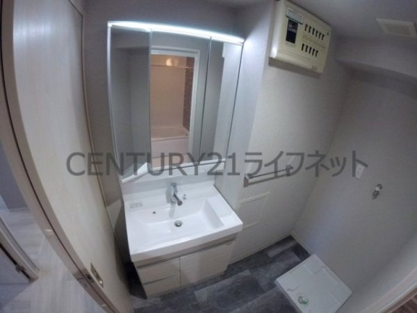 レジディア西天満