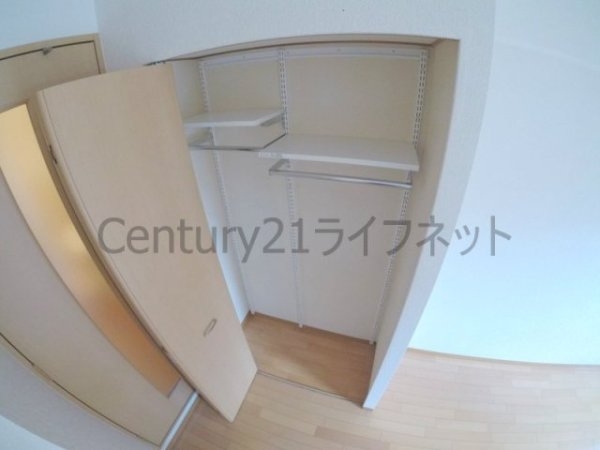 エスリード南森町駅前