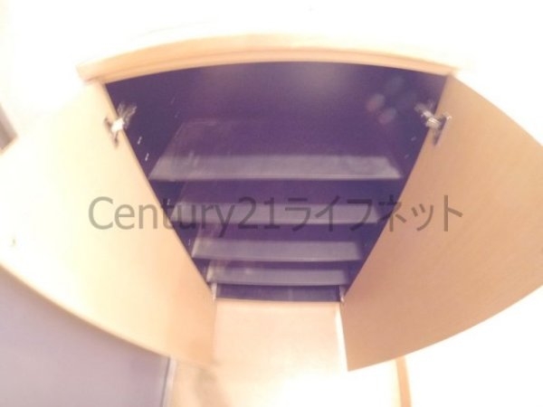 エスリード南森町駅前