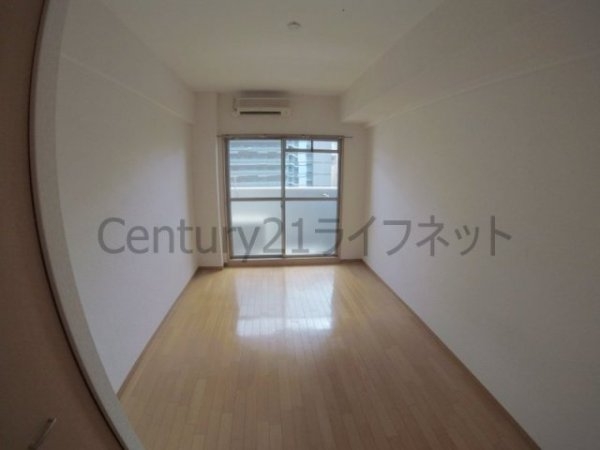 エスリード南森町駅前