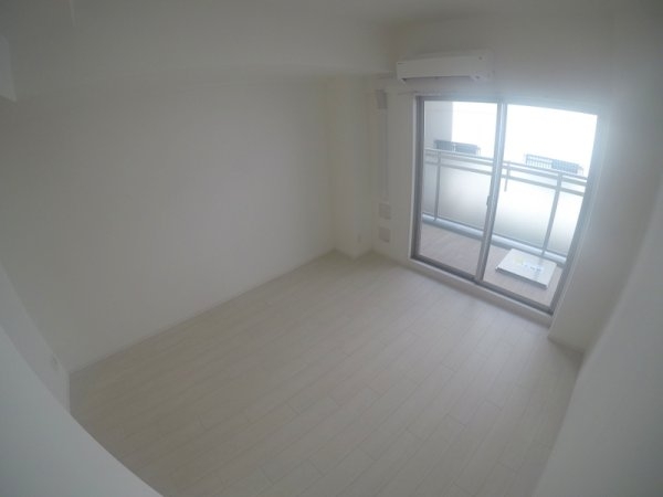 マキシブクロスエサカ