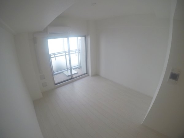 マキシブクロスエサカ