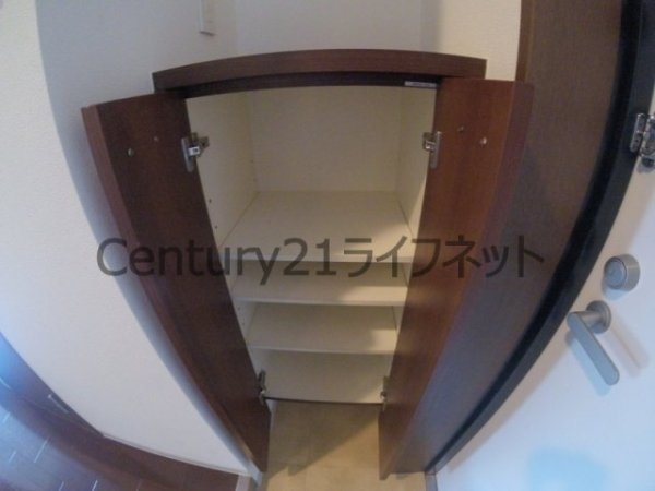 セレニテ天六西