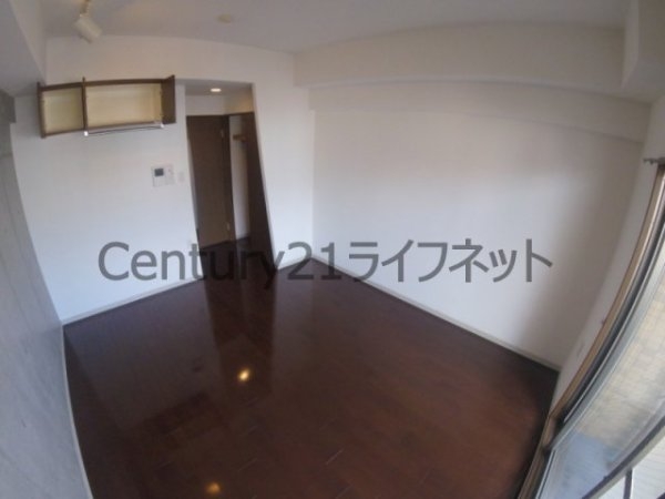 セレニテ天六西