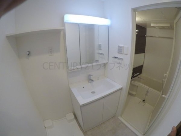 スプランディッド新大阪イースト