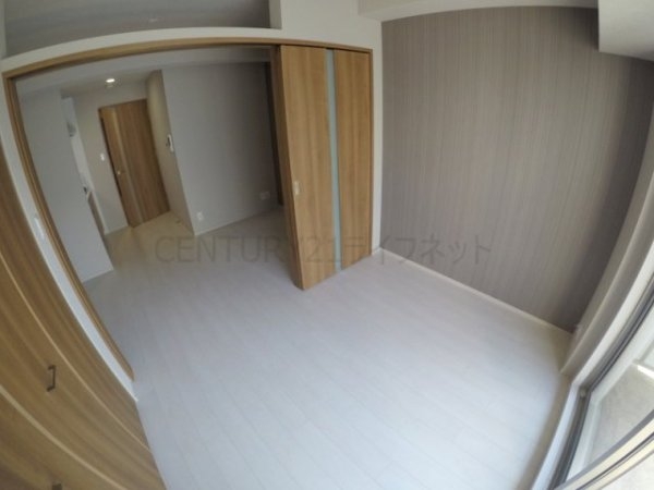 スプランディッド新大阪イースト