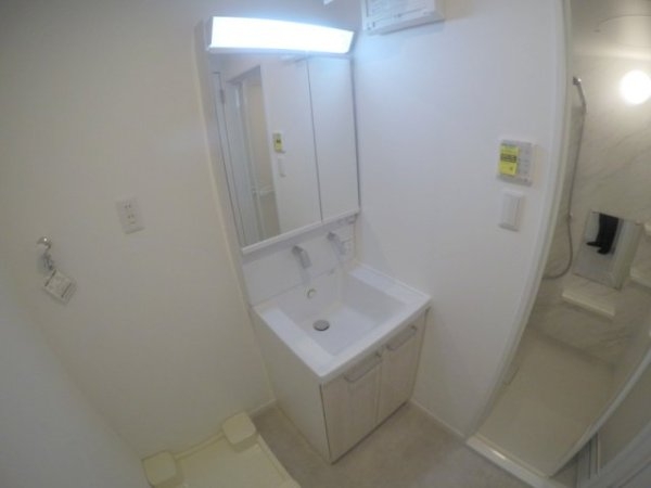 エスグランデ中崎町