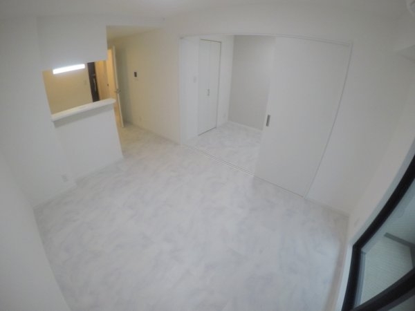 エスグランデ中崎町