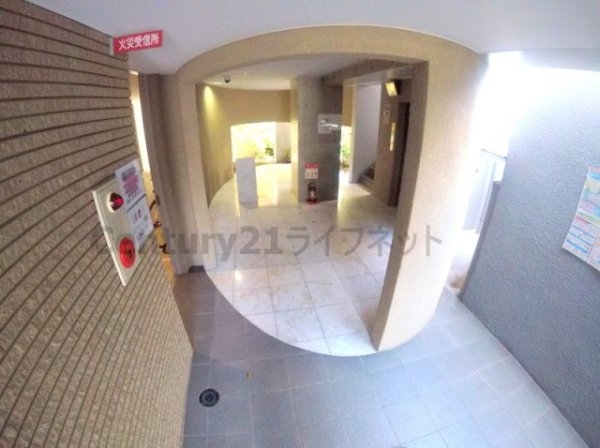 大阪市淀川区東三国５丁目のマンション