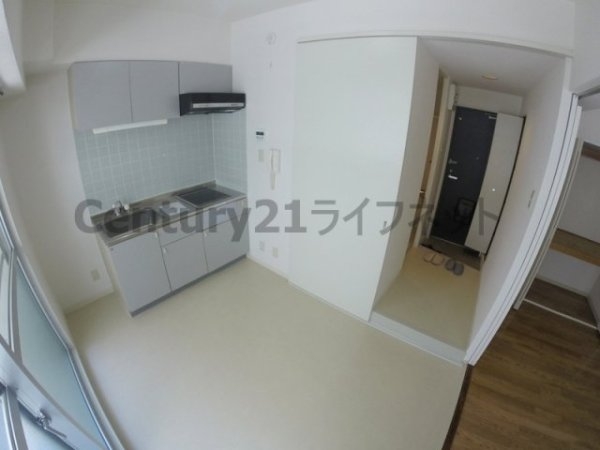 大阪市淀川区東三国５丁目のマンション