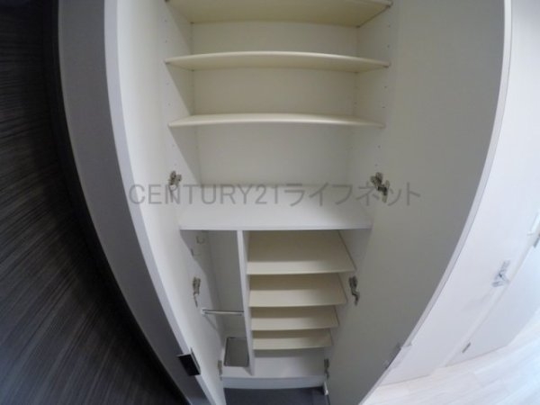 プレサンスOSAKA西中島リエゾン