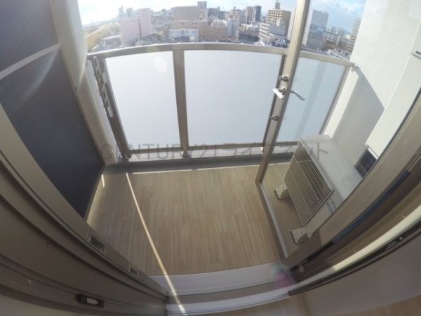 プレサンスOSAKA西中島リエゾン